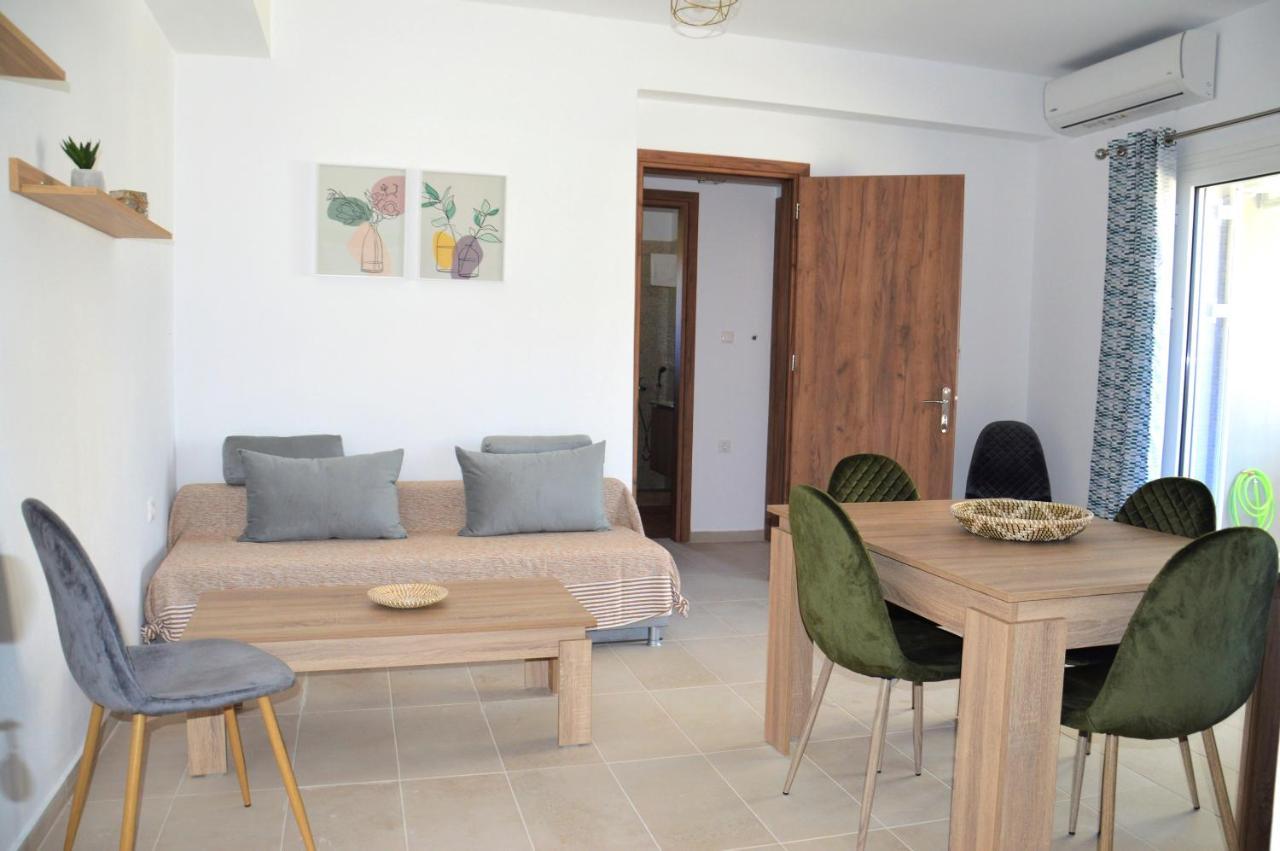 Α & D Perikleous Apartments Kastro-Kyllini Exteriér fotografie